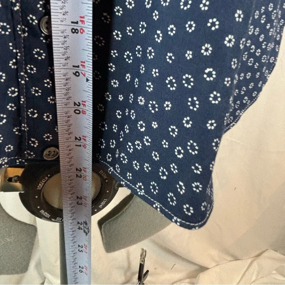 Bib For Adult | Handcrafted Dignity Cover | Navy w/Print Button-Up | 19